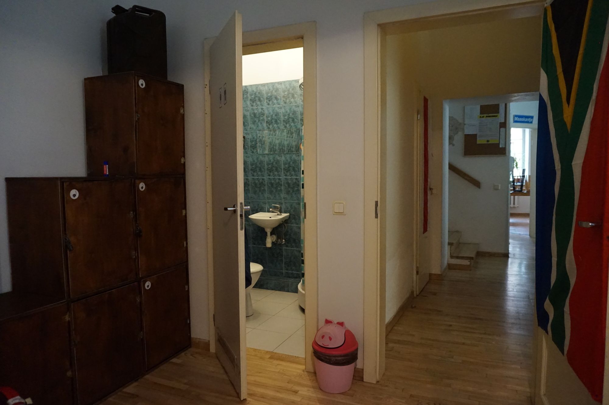Jimmy Jumps House Hostel Vilnius Exterior photo